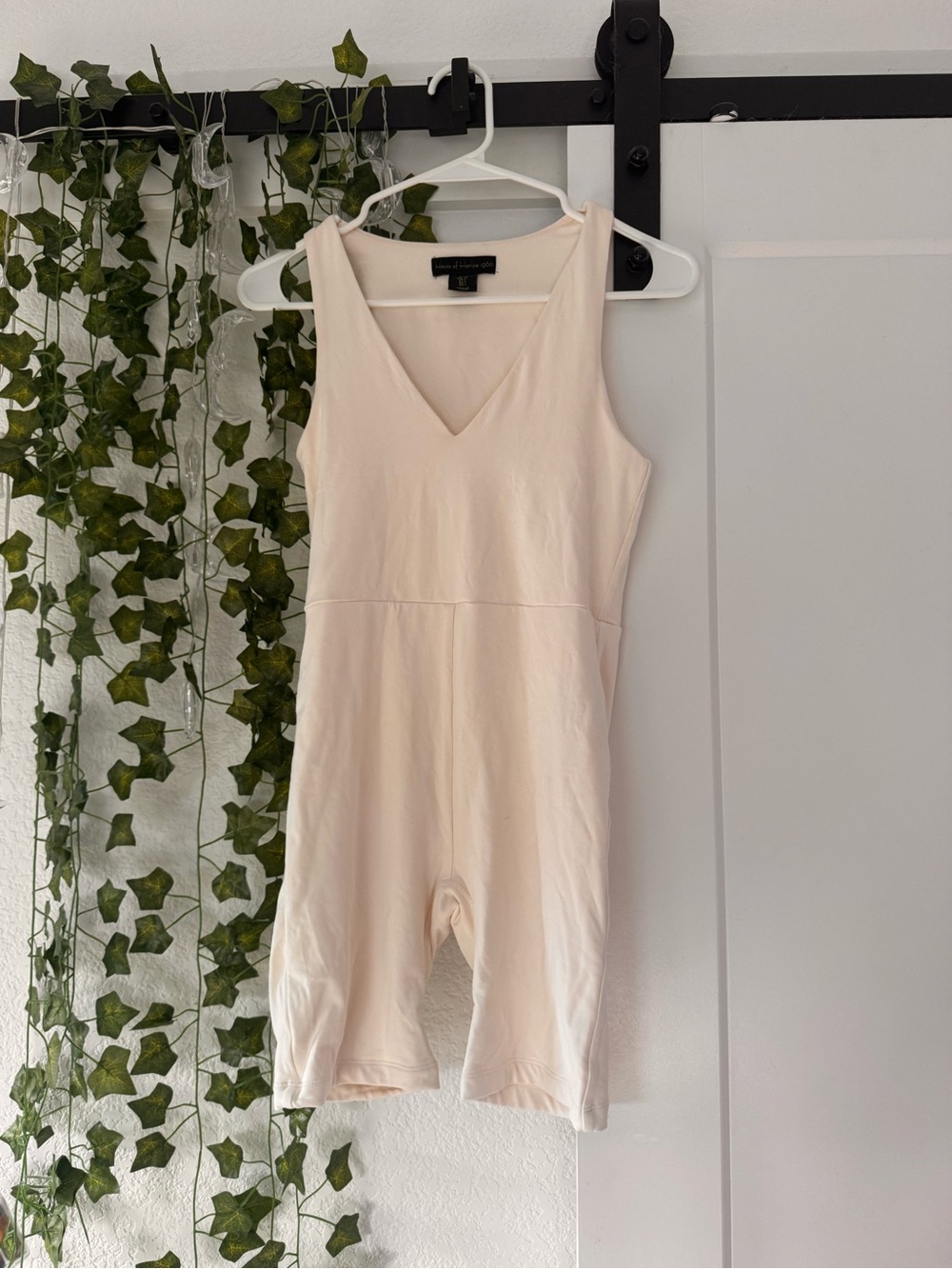 NWOT House of Harlow Romper